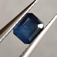 0.73Ct Натуральний синій сапфір 5.6*4.5мм октагон (Відео)