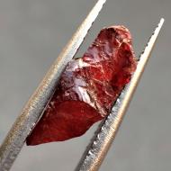 3.2Ct Необроблений піроп гранат 15.3*5.9мм (без огранювання) 