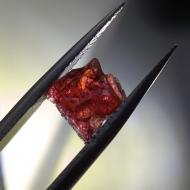 3.1Ct Необраблений Альмандин Гранат 8*7.8мм (без огранювання) 