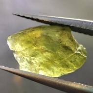 3.75Ct Необработанный хризолит (перидот) без огранки 12.5*7.5мм