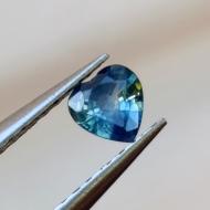 0.26Ct Натуральный полихромный сапфир сердце 4мм ААА++