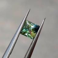 0.41Ct Натуральный полихромный Party сапфир 3.95мм квадрат (принцесса)