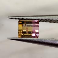 0.44Ct Арбузный полихромный турмалин 4.3*3.9мм багет (Видео)