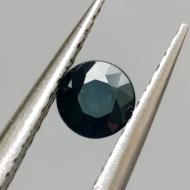 0.48Ct Натуральный тёмно-синий сапфир 4мм круг (Видео)