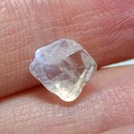 1.63Ct Необработанный Лунный Камень (Адуляр) 6.8*6.7мм 