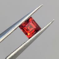 0.27Ct Натуральний гранат 3.25мм квадрат 