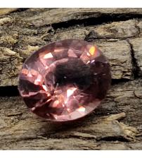 0.65Ct Натуральный розовый Турмалин - Рубеллит 6.1*5.1мм (овал) Видео