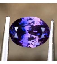 Exclusive! 1.01Ct Не грітий фіолетовий поліхромний сапфір овал 6.3*4.8мм (Відео)