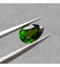 0.72Ct Натуральный Хромдиопсид 7*5мм груша 