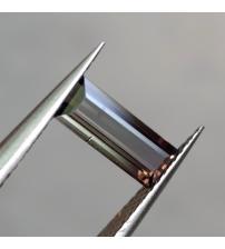 1.08CT Натуральний поліхромний турмалін 10*4мм (багет) Відео
