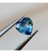 0.26Ct Натуральный полихромный сапфир сердце 4мм ААА++