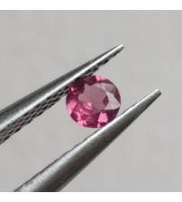 0.14CT Натуральный розовый турмалин рубеллит 3.3мм (круг) 0.14CT Натуральный розовый турмалин рубеллит 3.3мм (круг)