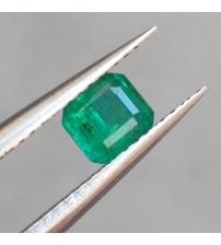 0.64Ct Натуральный Изумруд 5.2*4.6мм Октагон (Класса АА +) Видео