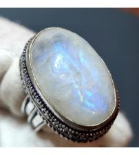 Перстень в винтажном стиле с натуральным лунным камнем 18р