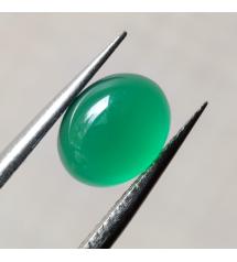 2.85Ct Натуральний зелений Онікс овал 10.1*8.1мм кабошон