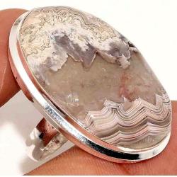 Серебряное кольцо с натуральным кружевным агатом 17р