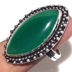 Серебряное кольцо с зеленым ониксом 20р