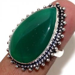 Серебряное кольцо с зеленым ониксом 17р