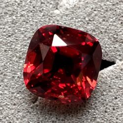 0.44Ct Махенге ШПІНЕЛЬ Fire Red кушон 4.1мм Відео