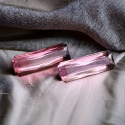 1.24CT Пара розовых турмалинов рубеллитов 9.0*3.2мм (октагон)
