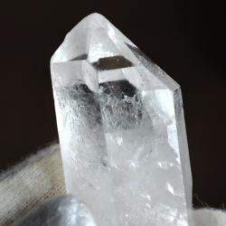 78.6Ct Натуральний Гірський Кришталь 37.5*18.5мм кристал без огранки 