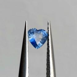 0.31Ct Натуральний синій сапфір серце 4мм ААА++(Відео)