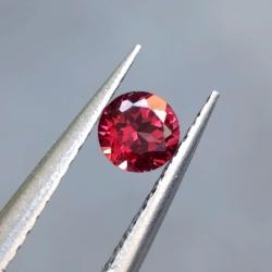 0.32Ct Натуральный Малави Гранат 4мм (Видео) 