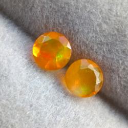 0.35Ct Вогняні Мексиканскі опаи пара 4.14мм 