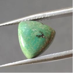 3.9Ct Натуральна зелена Бірюза 10мм (не пресована) трикутник кабошон 