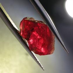 7.15Ct Необработанный пироп гранат 13*9.6мм (без огранки) АА+
