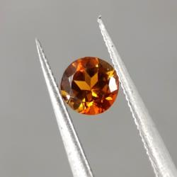 0.2CT Натуральний оранжево-червоний турмалін 3.6мм (круг)