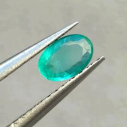 0.31Ct Натуральный изумруд 5.8*3.9мм Класса АА ++ (овал)