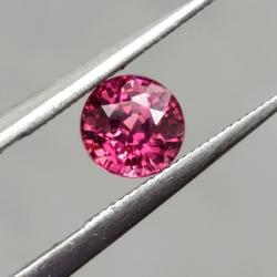 0.57Ct Натуральный Родолит Гранат круг 4.5мм 