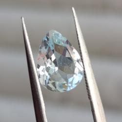 0.86Ct Натуральний аквамарин Ice blue груша 8*6мм Бразилія