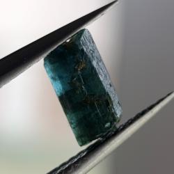 1.7CT Натуральный сине-зелёный Турмалин Индиголит 8.5*4.7мм (без огранки) 1.7CT Натуральный сине-зелёный Турмалин Индиголит 8.5*4.7мм (без огранки)