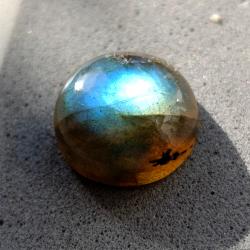 8.3Ct Натуральный лабрадорит спектролит 13мм круг кабошон 8.3Ct Натуральный лабрадорит спектролит 13мм круг кабошон