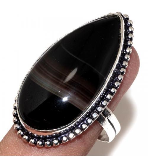 Серебряное кольцо с натуральным черным ониксом 19р - Высокое качество. Доставка по Украине.