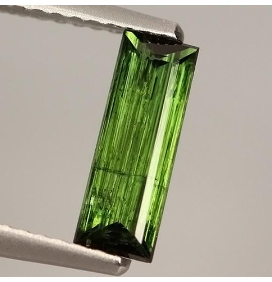 0.78CT ПРИРОДНЫЙ ТУРМАЛИН 10.1*3.6ММ - Высокое качество. Доставка по Украине.