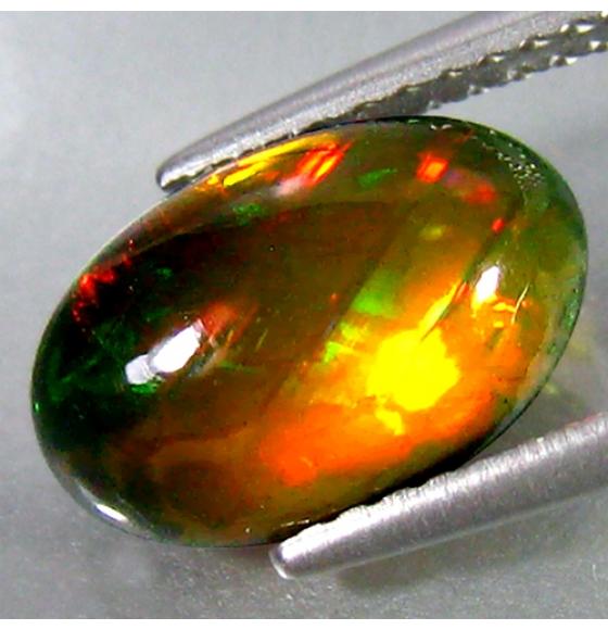 1.71CT КРУПНЫЙ ОПАЛ ЭФИОПИЯ (ОВАЛ)