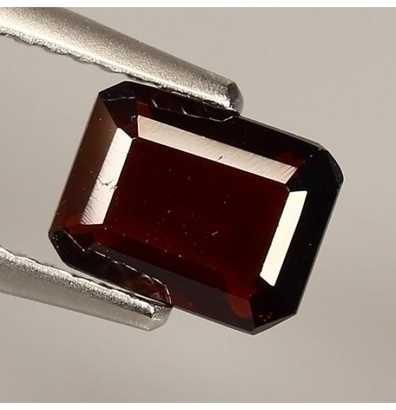 1.54CT НАТУРАЛЬНЫЙ ГРАНАТ (ОКТАГОН) - Высокое качество. Доставка по Украине.