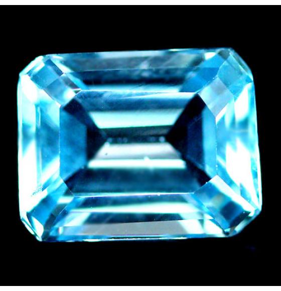 3.89Ct НАТУРАЛЬНЫЙ ТОПАЗ ОКТАГОН 10*7.8ММ (Бразилия)