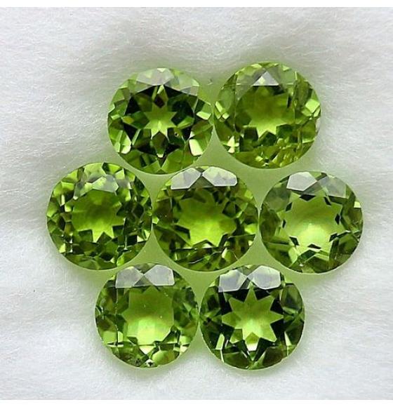 0.05Ct НАТУРАЛЬНЫЙ ПЕРИДОТ (ХРИЗОЛИТ) 2.9мм - цена за 1шт