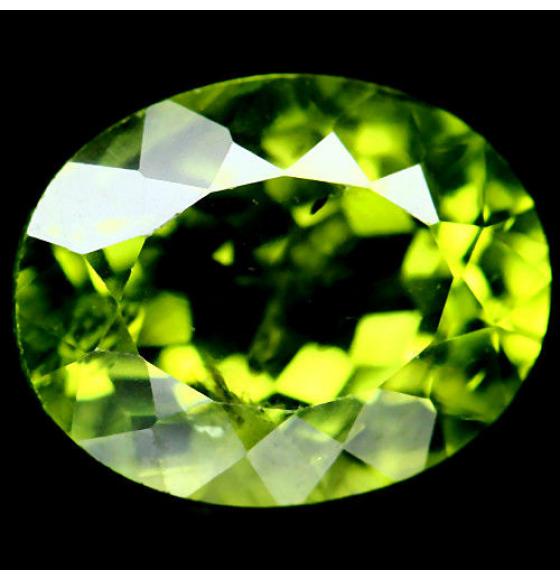 2.95Ct Натуральный хризолит (перидот) 8*10мм овал