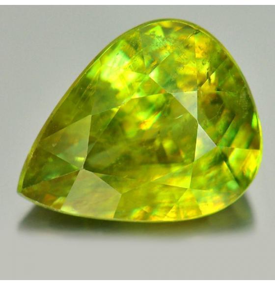 3.62Ct Натуральный Сфен (Титанит) 9*11мм (груша)