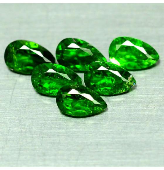 0.23Ct Натуральный камень зеленый Хромдиопсид 5*3мм