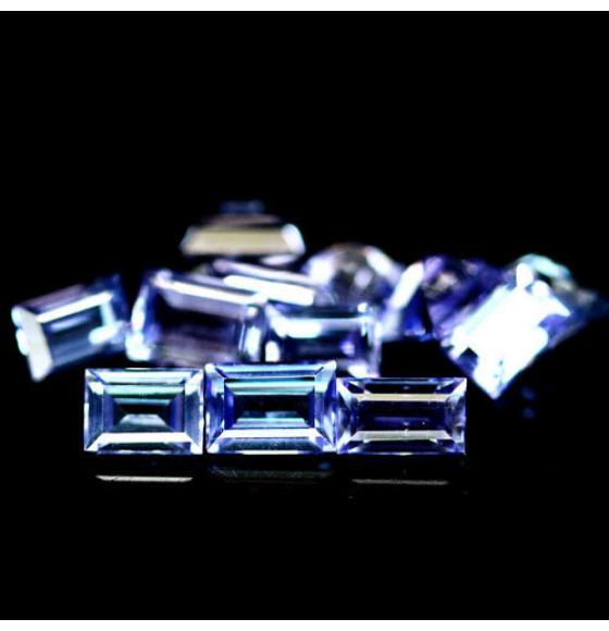 0.19Ct Натуральный танзанит багет 4*3мм (цена за 1 шт)