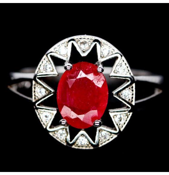 Серебряное кольцо с натуральным рубином "Императрица" 17р