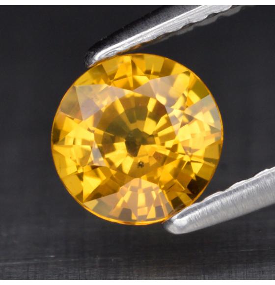 0.77Ct Редкий Желтый Сапфир 5.5мм круглая огранка (Видео)