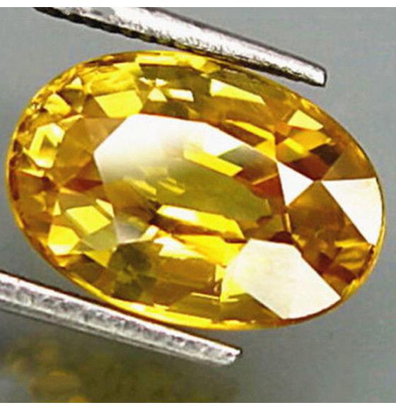 0.2Ct Натуральный желтый сапфир 4*3мм