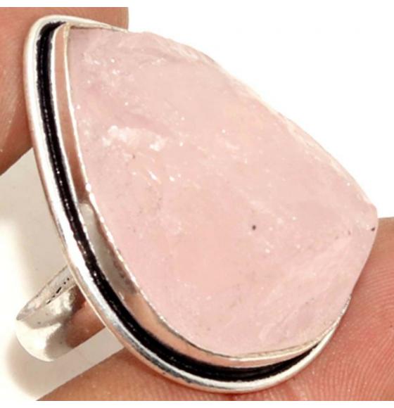 Серебряное кольцо с необработанным розовым кварцем 19р